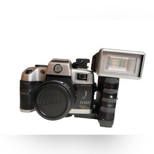 🔥 Sonaki Ev4041 50MM f/6.3 Film Camera W/ R.E.R.  Motor Drive & Flash 🔥